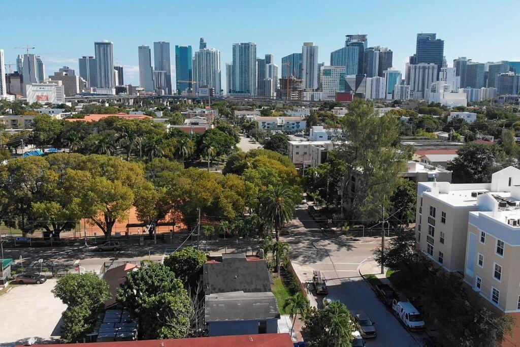 Elegant Miami Apartment East Little Havana / Free Parking Екстериор снимка